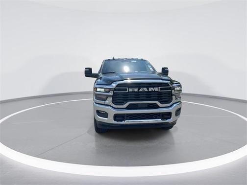 2025 RAM 2500 Tradesman Crew Cab 4x4 6'4' Box