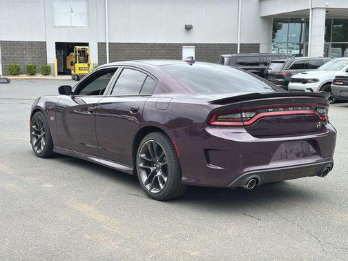 Hellraisin 2022 Dodge Charger R/T Scat Pack