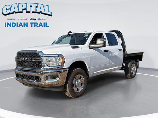 2024 RAM 2500 Tradesman Crew Cab 4x4 6'4' Box