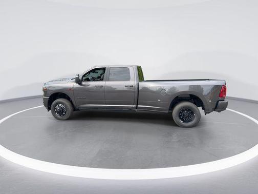 Granite Crystal Metallic Clearcoat 2026 RAM 3500 Laramie Crew Cab 4x4 8' Box