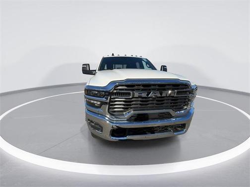 2026 RAM 3500 Tradesman Crew Cab 4x4 8' Box