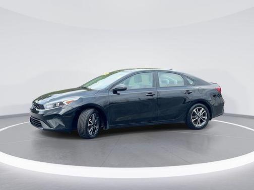 Aurora Black 2023 Kia Forte LXS