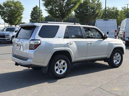 Classic Silver Metallic 2024 Toyota 4Runner SR5