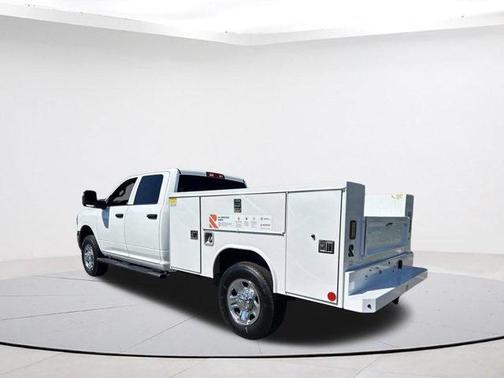 2024 RAM 2500 Tradesman Crew Cab 4x4 8' Box