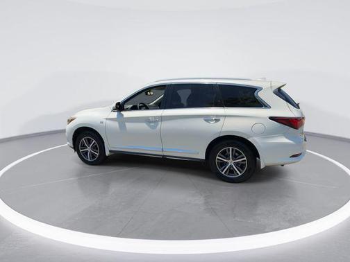 Majestic White 2017 INFINITI QX60 Base