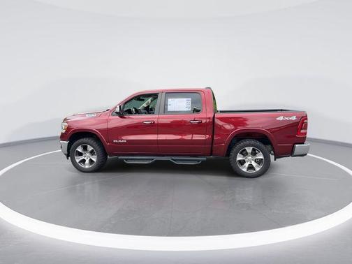 Delmonico Red Pearlcoat 2022 RAM 1500 Laramie
