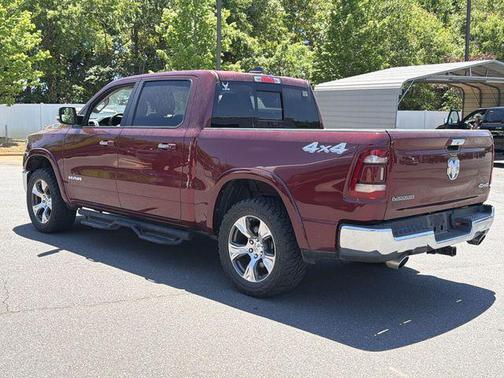 Delmonico Red Pearlcoat 2022 RAM 1500 Laramie