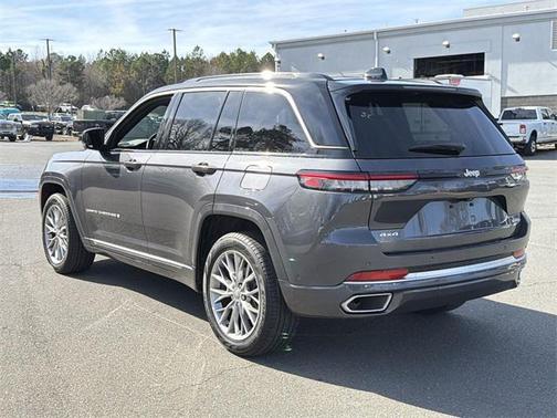 2025 Jeep Grand Cherokee Summit