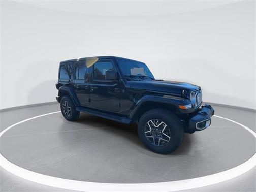 2026 Jeep Wrangler 4-Door Sahara 4x4