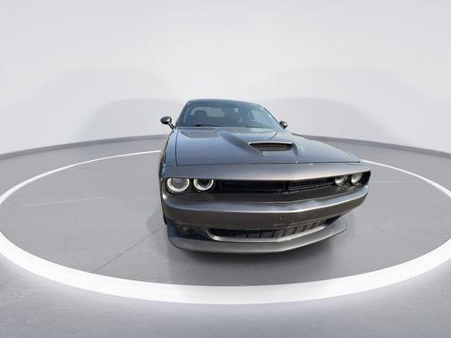 Granite Pearlcoat 2022 Dodge Challenger R/T