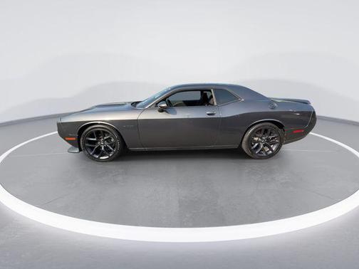 Granite Pearlcoat 2022 Dodge Challenger R/T