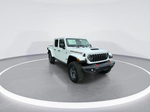 Bright White Clearcoat 2026 Jeep Gladiator Mojave 4x4