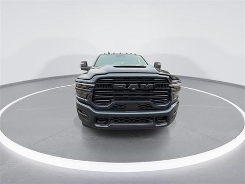 2026 RAM 3500 Laramie Crew Cab 4x4 8' Box