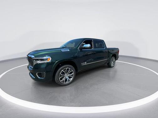 Serrano Green Metallic 2026 RAM 1500 ST