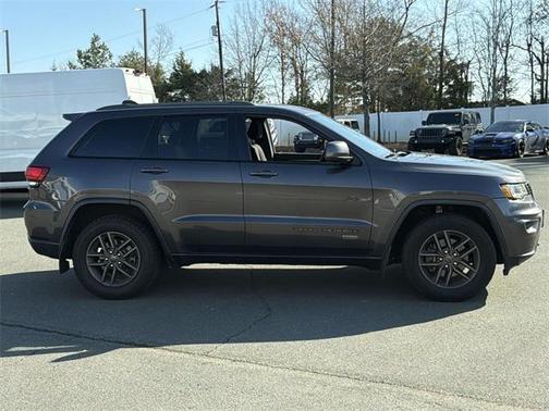 2017 Jeep Grand Cherokee Laredo