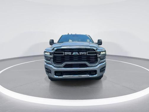 Silver Zynith 2026 RAM 2500 Tradesman Crew Cab 4x4 6'4' Box