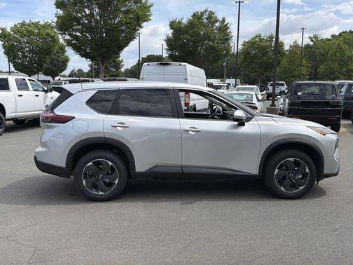 Brilliant Silver Metallic 2025 Nissan Rogue SV