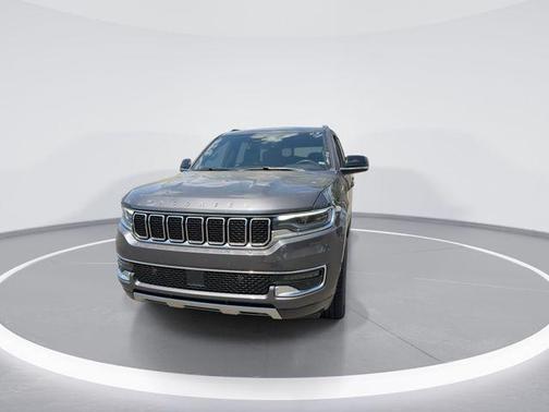 Baltic Gray Metallic Clearcoat 2024 Jeep Wagoneer Series II 4x2