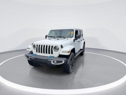 Bright White Clearcoat 2023 Jeep Wrangler 4xe Sahara