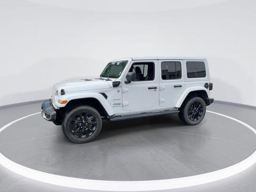 Bright White Clearcoat 2023 Jeep Wrangler 4xe Sahara