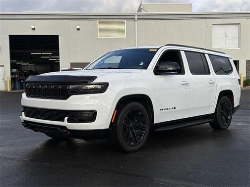 2024 Jeep Wagoneer L Series II Carbide 4x4