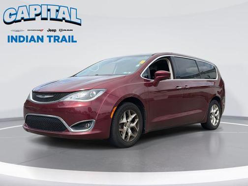 Velvet Red Pearlcoat 2018 Chrysler Pacifica Touring Plus
