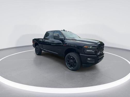 Diamond Black Crystal Pearlcoat 2026 RAM 2500 Big Horn Crew Cab 4x4 6'4' Box