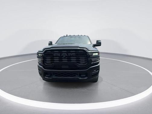 Diamond Black Crystal Pearlcoat 2026 RAM 2500 Big Horn Crew Cab 4x4 6'4' Box