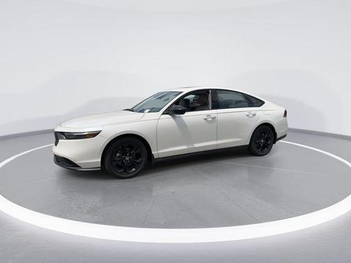Platinum White Pearl 2025 Honda Accord SE
