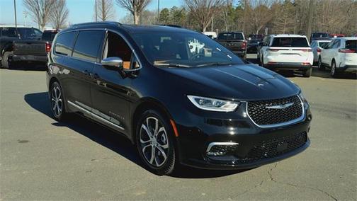 2026 Chrysler Pacifica L