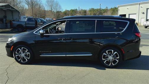 2026 Chrysler Pacifica L