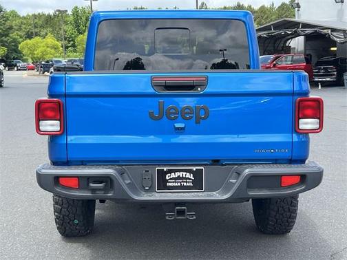 2025 Jeep Gladiator High Tide
