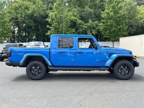 2025 Jeep Gladiator High Tide