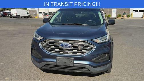 Blue Metallic 2019 Ford Edge SE