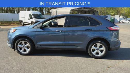 Blue Metallic 2019 Ford Edge SE