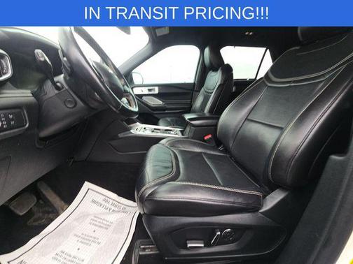 Blue Metallic 2019 Ford Edge SE