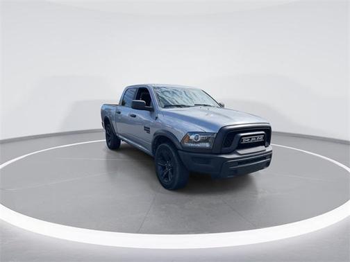 2024 RAM 1500 Classic Warlock Crew Cab 4x4 5'7' Box