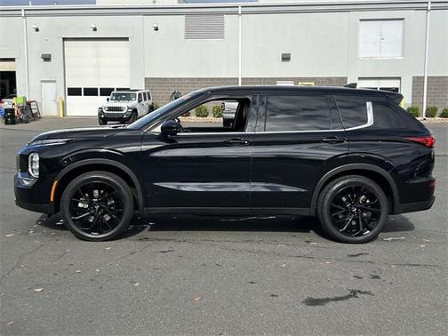 2023 Mitsubishi Outlander SEL Black Edition 2WD