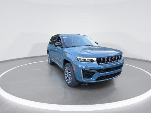 Steel Blue 2027 Jeep Grand Cherokee Summit