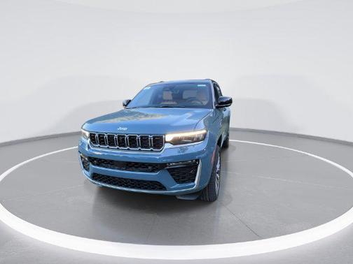 Steel Blue 2027 Jeep Grand Cherokee Summit