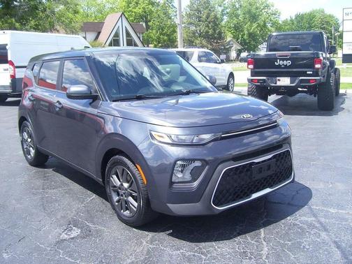 Gravity Gray 2021 Kia Soul S 4dr Crossover