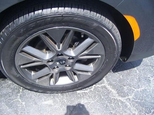 Gravity Gray 2021 Kia Soul S 4dr Crossover