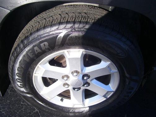 2014 GMC Acadia SLE-2