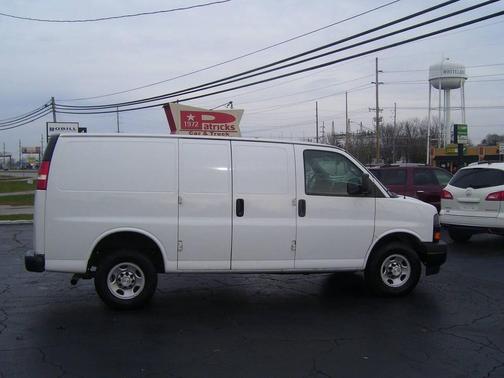 2018 Chevrolet Express 2500 Work Van