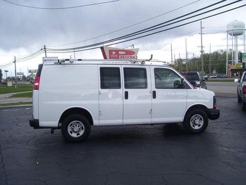 2015 Chevrolet Express 2500 Work Van