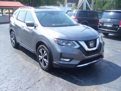 2017 Nissan Rogue SL
