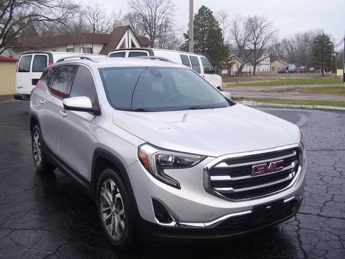2020 GMC Terrain SLT