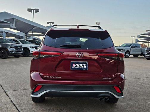 2021 Toyota Highlander XSE
