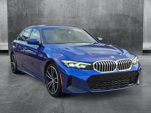 2023 BMW 330 330i