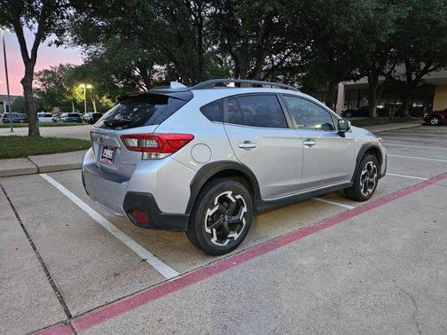 Ice Silver Metallic 2022 Subaru Crosstrek Limited